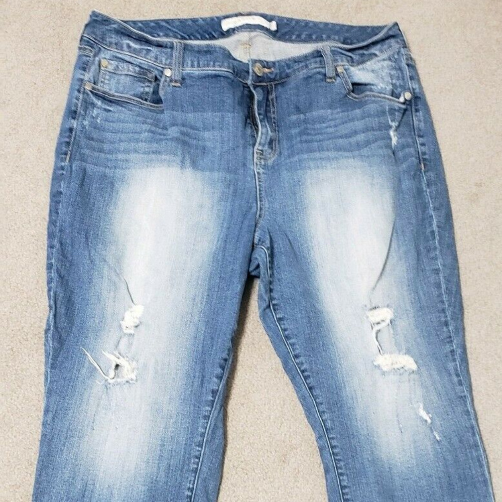 Torrid Womens Jeans Size 20R Girlfriend Cut Destro